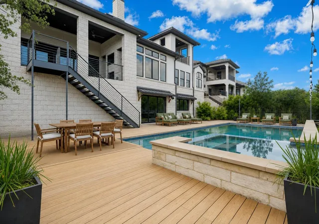 Photo 2 of Mansion for sale at 508 Woodside Ter, Austin, TX 78738 | MLS# 5577992 | Listing updated on 2026-08-16