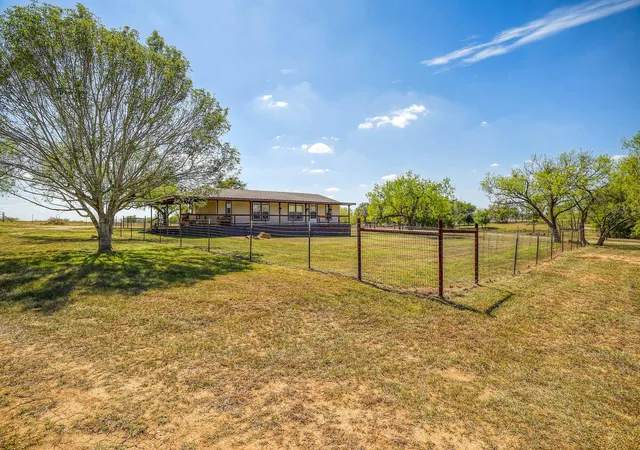 2nd image of 4495 Taylorsville Rd, Red Rock, TX 78662 | MLS# 7260308