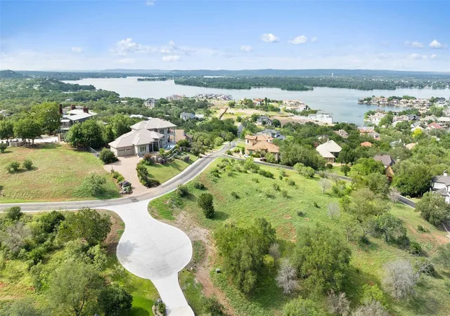 1st image of 101 Quail/apache Tears Dr, Horseshoe Bay, TX 78657 | MLS# 9919416