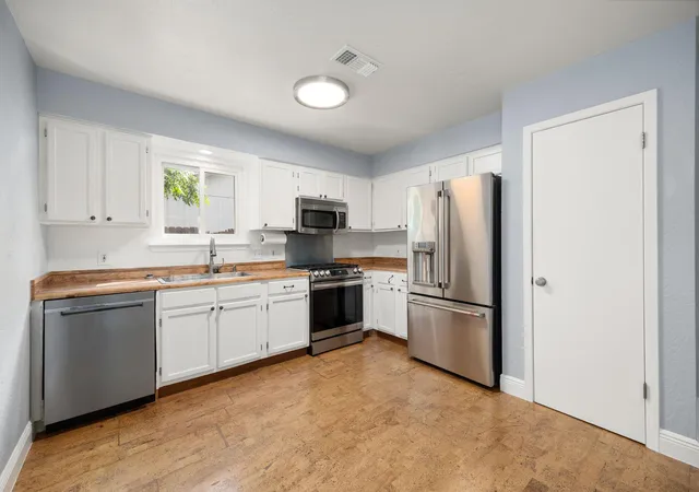 Photo 4 of Single family home for sale at 9106 Marsh Dr, Austin, TX 78748 | MLS# 6374148 | Listing updated on 2026-10-25