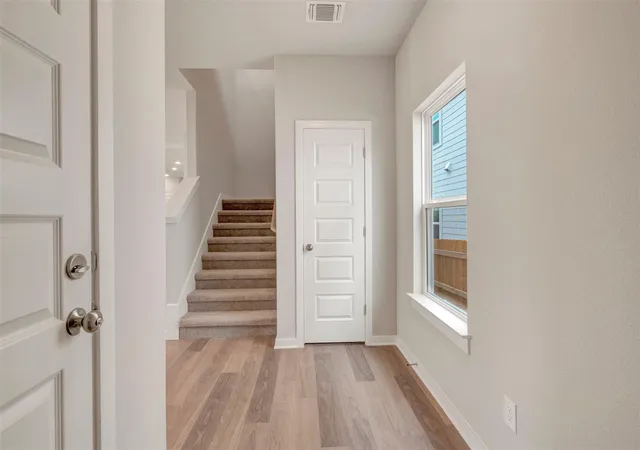 3rd image of 579 Bishop Wood Rd, Dripping Springs, TX 78620 | MLS# 6602069