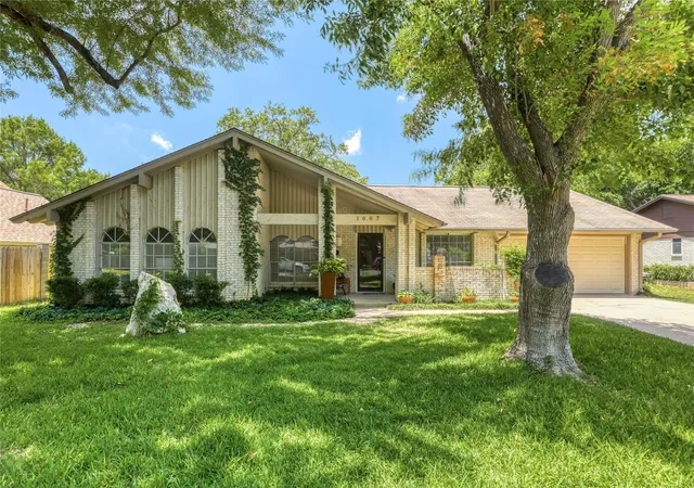 1st image of 1007 Quail Park Dr, Austin, TX 78758 | MLS# 7952027