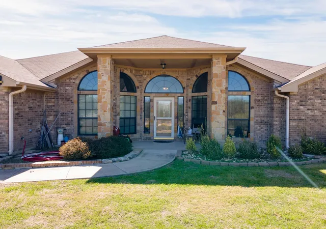 Homes for sale in Kempner, TX | 1467 County Road 4820, Kempner, TX 76539 | MLS# 8781275