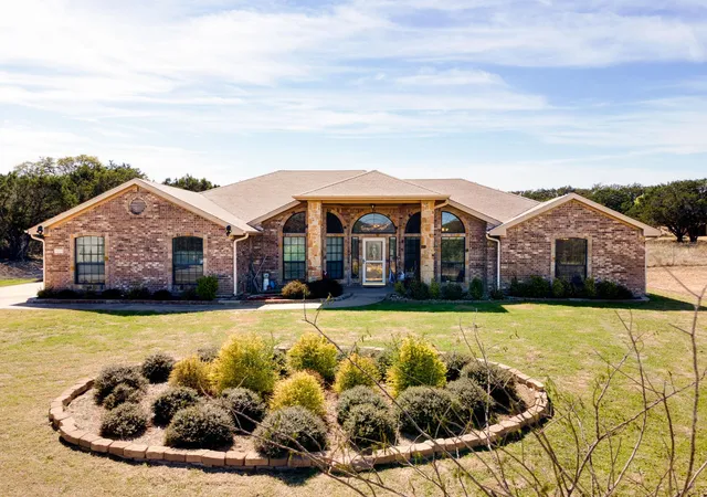 Homes for sale in Kempner, TX | 1467 County Road 4820, Kempner, TX 76539 | MLS# 8781275