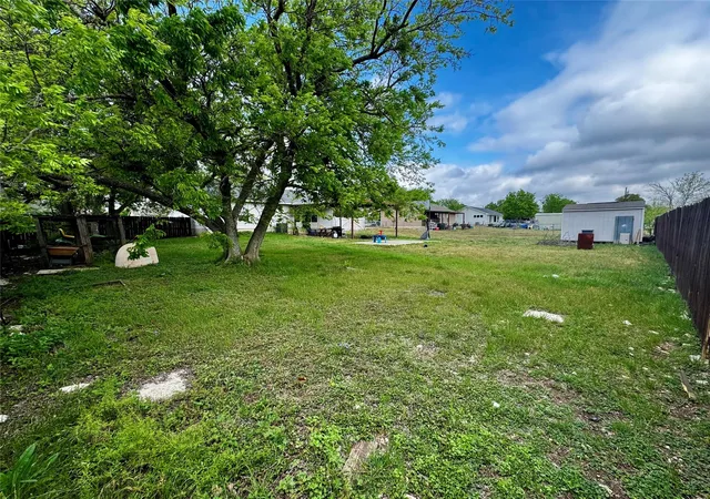 Homes for sale in Bertram, TX | 555 Live Oak Dr, Bertram, TX 78605 | MLS# 3063309