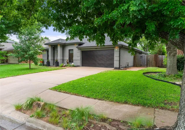 Photo 3 of Single family home for sale at 16416 Pocono Dr, Austin, TX 78717 | MLS# 9265550 | Listing updated on 2026-09-19