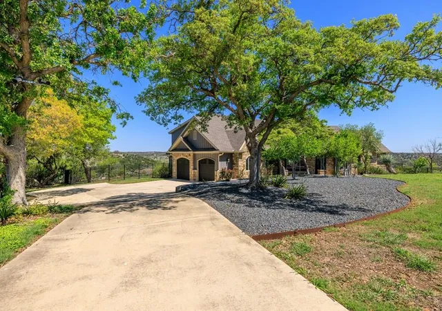 3rd image of 203 Flight Path, Fredericksburg, TX 78624 | MLS# 2810809