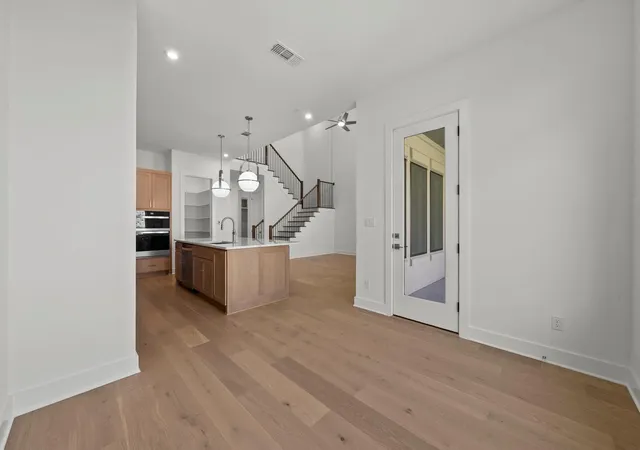 Photo 3 of Single family home for sale at 201 Ensberg Ln, Liberty Hill, TX 78642 | MLS# 6108327 | Listing updated on 2026-09-18