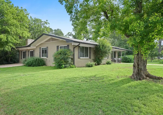 3rd image of 4702 Lasso Path, Austin, TX 78745 | MLS# 9615982