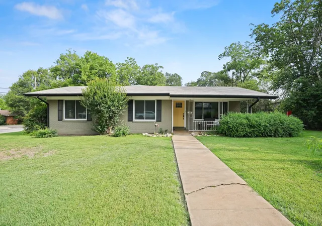 38th image of 4702 Lasso Path, Austin, TX 78745 | MLS# 9615982