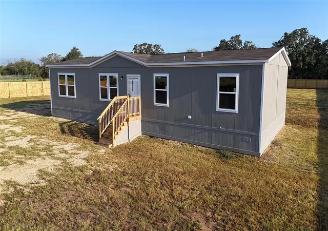 Manufactured home for sale at 161 Azalea Ct, Dale, TX 78616 | MLS# 5528851