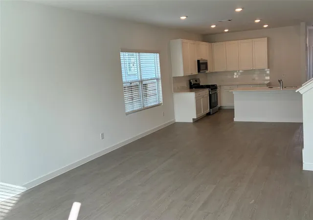 Photo 2 of Single family home for sale at 165 Parsons, Kyle, TX 78640 | MLS# 8186789 | Listing updated on 2026-09-29