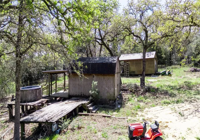 5th image of 3950 Private Road 2015, Caldwell, TX 77836 | MLS# 9775115