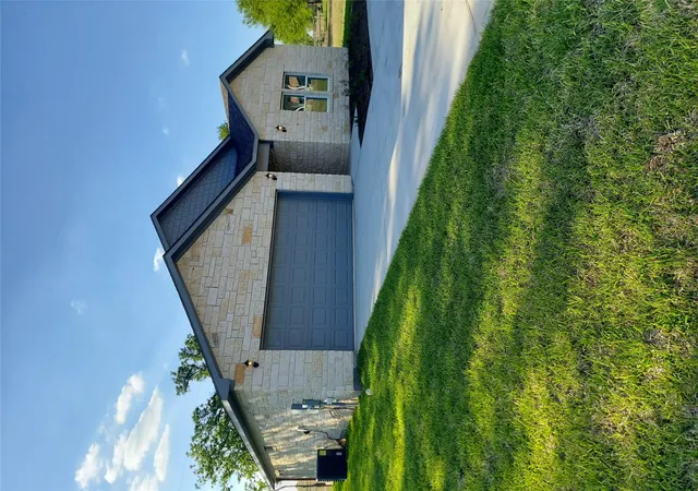 2nd image of 121 Spanish Oak Trl, Cameron, TX 76520 | MLS# 3787741