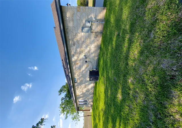 4th image of 121 Spanish Oak Trl, Cameron, TX 76520 | MLS# 3787741