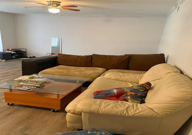 5th image of 501 W 26Th St #117, Austin, TX 78705 | MLS# 1700487