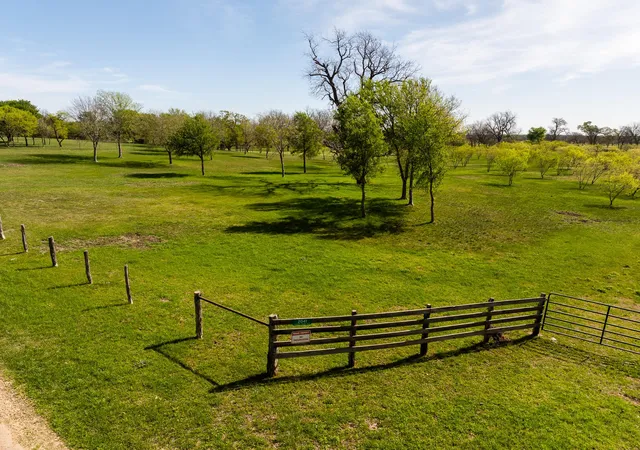 2nd image of 2041 County Road 429, Rockdale, TX 76567 | MLS# 3384858