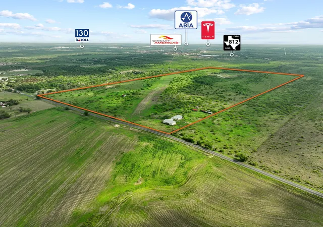 Photo 2 of Land for sale at 14104 Hokanson Rd, Del Valle, TX 78617 | MLS# 2590652 | Listing updated on 2026-05-01