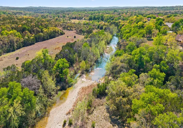 2nd image of 12136 Fitzhugh Pl, Dripping Springs, TX 78620 | MLS# 1768033