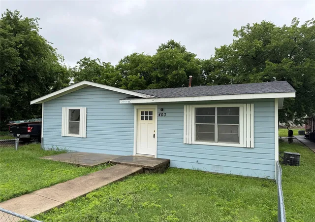 1st image of 403 N 1st St, Copperas Cove, TX 76522 | MLS# 1096524