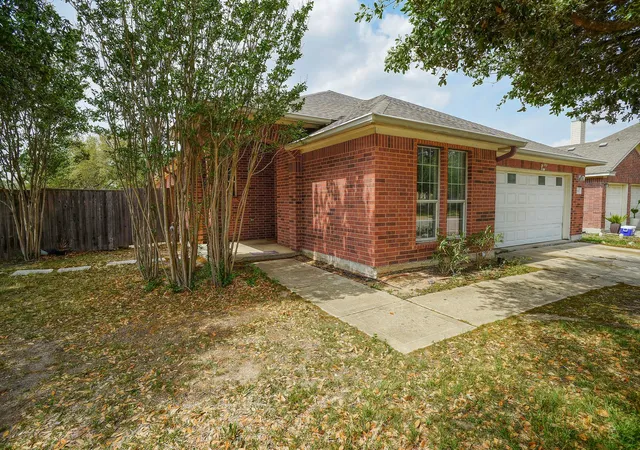 3rd image of 11608 Prince Phillip Wy, Manor, TX 78653 | MLS# 7103567