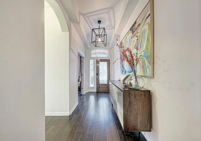 3rd image of 518 Victoria Dr, Cedar Park, TX 78613 | MLS# 5025306