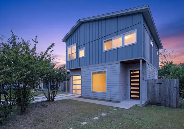 2nd image of 4707 Leslie Ave #A, Austin, TX 78721 | MLS# 6444665