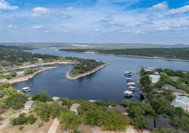 Photo 1 of Single family home for sale at 4948 Travis Oaks Dr, Marble Falls, TX 78654 | MLS# 9108955 | Listing updated on 2026-09-12