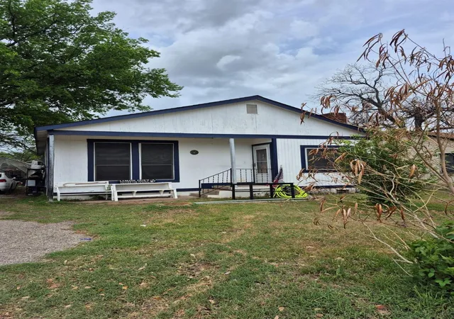 3rd image of 604 Springdale Rd, Austin, TX 78702 | MLS# 5757102