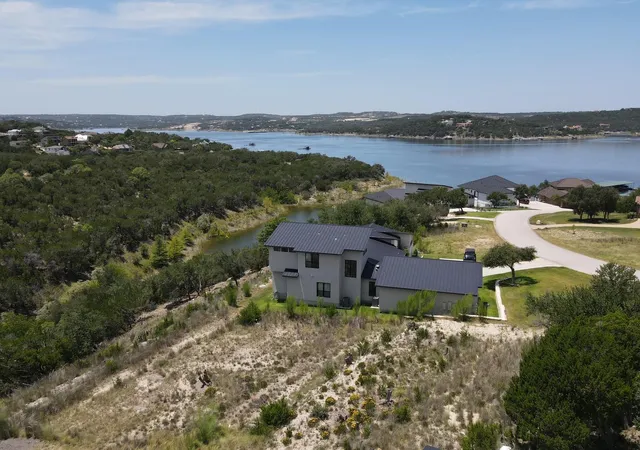 2nd image of 18816 Silver Maple Dr, Lago Vista, TX 78645 | MLS# 4710353