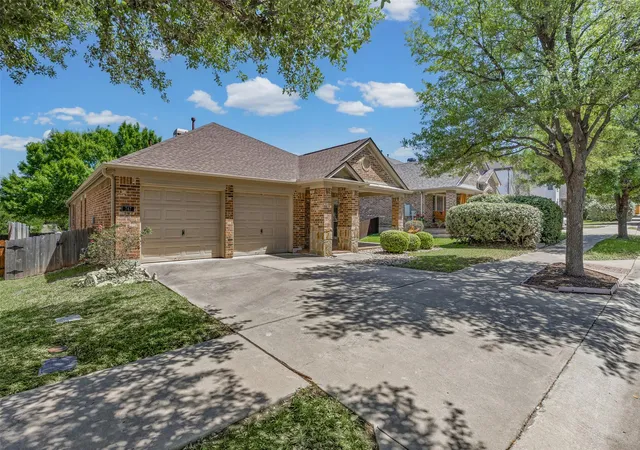 2nd image of 747 Westbury Ln, Georgetown, TX 78633 | MLS# 1745263