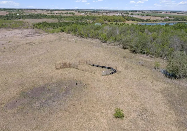 40th image of 1167 County Road 427, Thrall, TX 76578 | MLS# 1439958