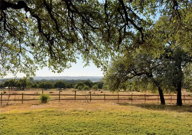 4th image of 4909 Lookout Ridge Dr, Marble Falls, TX 78654 | MLS# 5609658