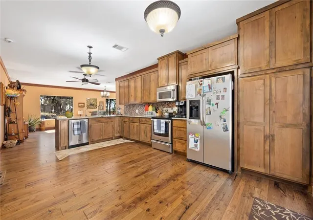 5th image of 4909 Lookout Ridge Dr, Marble Falls, TX 78654 | MLS# 5609658