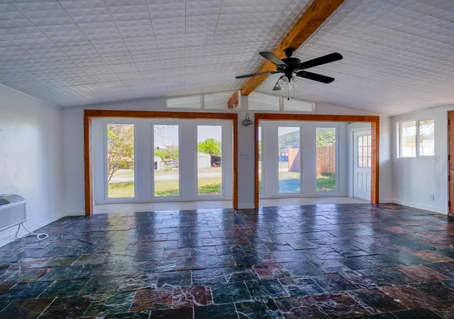 3rd image of 103 Chism St, Burnet, TX 78611 | MLS# 6158381