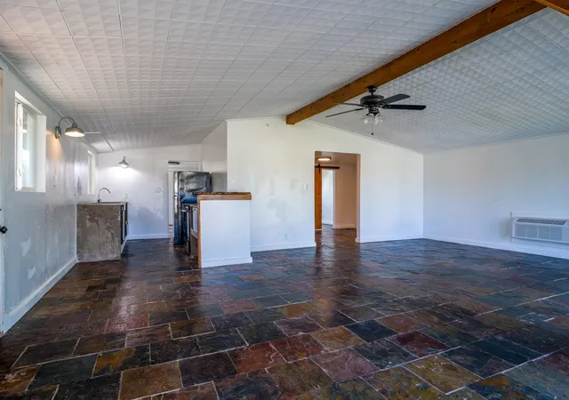 4th image of 103 Chism St, Burnet, TX 78611 | MLS# 6158381