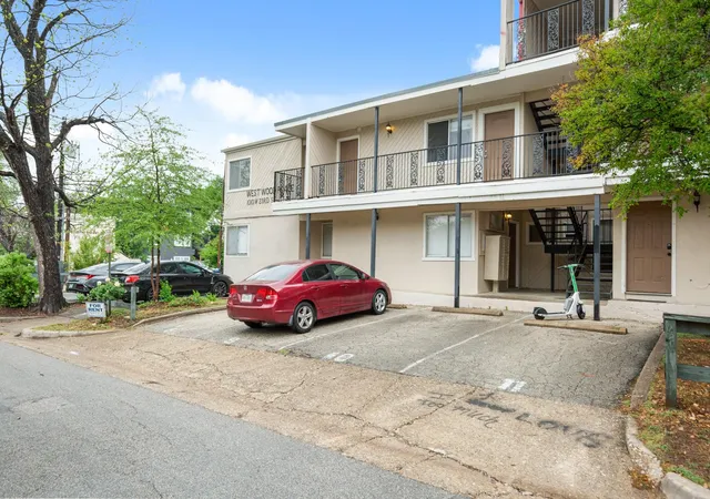 image of 1010 W 23Rd St, Austin, TX 78705