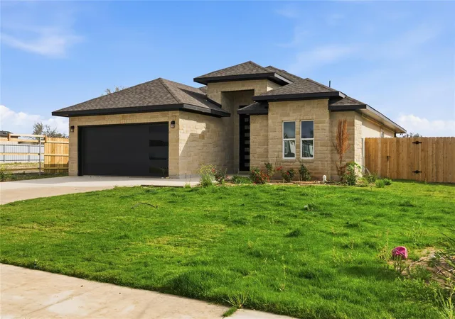 Homes for sale in Dale, TX | 158 Lavanda Ln, Dale, TX 78616 | MLS# 2175081