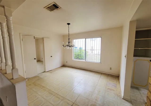5th image of 6605 Highpoint Dr, Austin, TX 78723 | MLS# 8859318