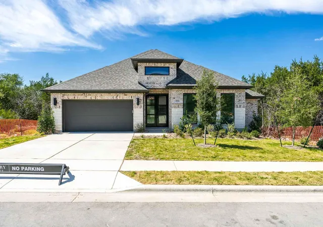 Photo 1 of Sale Pending at 1032 Sunset Hl Way, Georgetown, TX 78628 | MLS# 7724371 | Listing updated on 2026-10-14