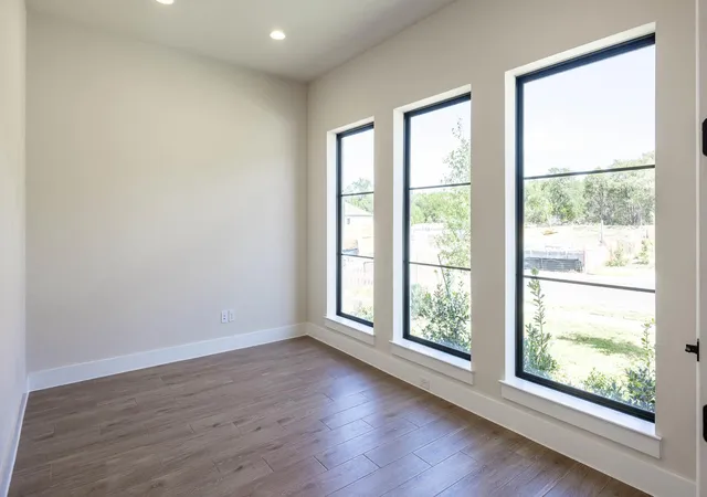 Photo 3 of Sale Pending at 1032 Sunset Hl Way, Georgetown, TX 78628 | MLS# 7724371 | Listing updated on 2026-10-14