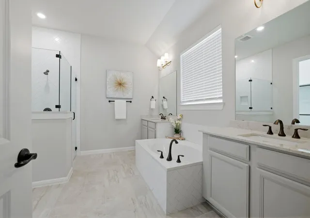 Photo 4 of Single family home for sale at 7609 Paruline Dr, Austin, TX 78738 | MLS# 8863817 | Listing updated on 2026-09-14