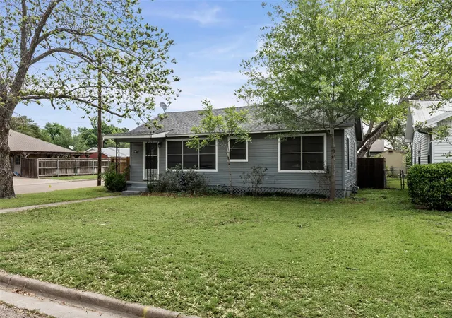 5th image of 1507 N Cleveland Ave, Cameron, TX 76520 | MLS# 9150980