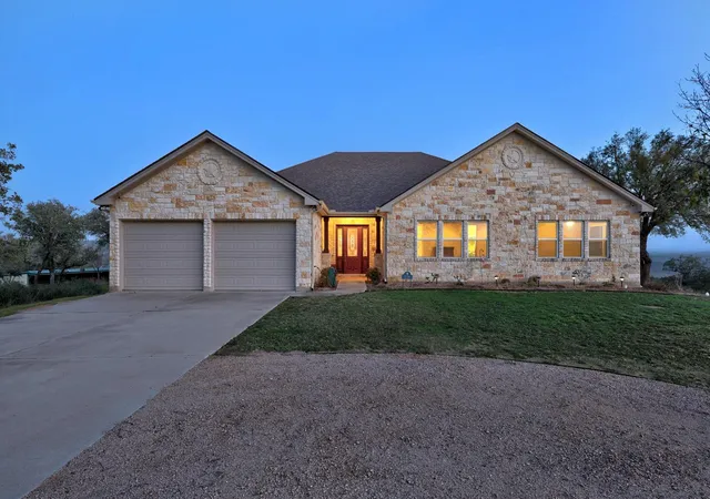 Homes for sale in Marble Falls, TX | 28701 Valley Rd, Marble Falls, TX 78654 | MLS# 8645852