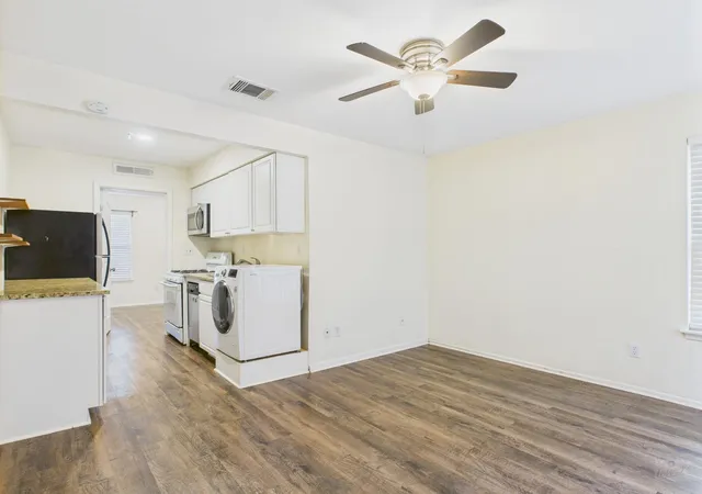 4th image of 1106 W 22Nd St #5, Austin, TX 78705 | MLS# 7462621