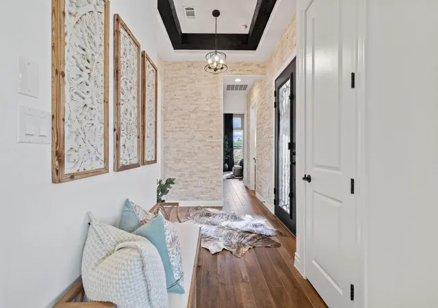Photo 4 of Single family home for sale at 925 Indian Hawthorne Dr #GH-39, Georgetown, TX 78628 | MLS# 1186783 | Listing updated on 2026-08-25