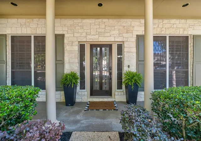 2nd image of 2705 Wolkin Cv, Round Rock, TX 78681 | MLS# 9511742