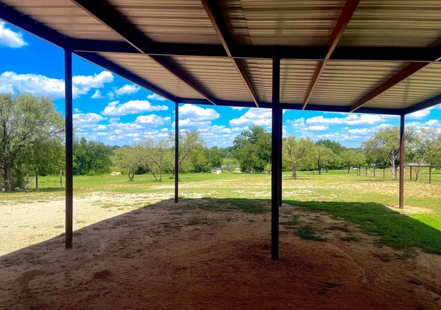 Photo 3 of Single family home for sale at 175 Elmer Rd, Llano, TX 78643 | MLS# 3529803 | Listing updated on 2026-07-17