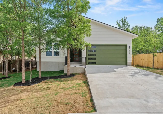 Single family home for sale at 167 Puu Waa Ln, Bastrop, TX 78602 | MLS# 7389997