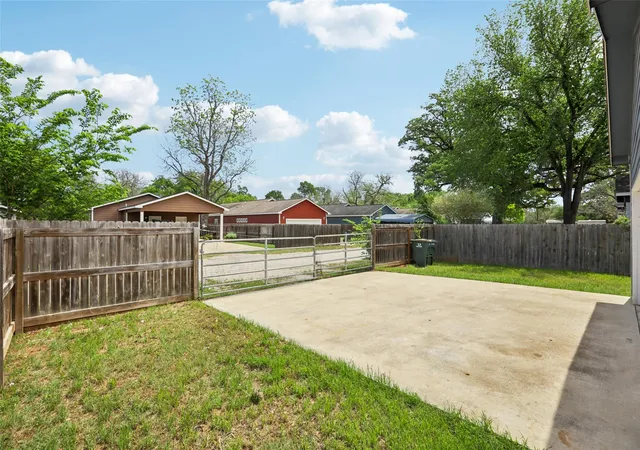 Homes for sale in Smithville, TX | 156 Fm 2571, Smithville, TX 78957 | MLS# 6475176